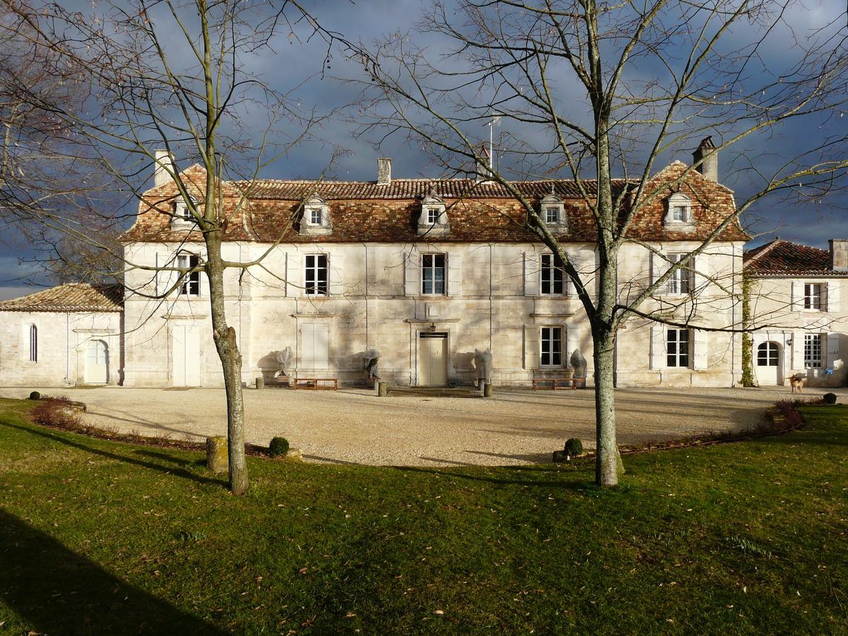 Chateau Manoir De La Leche Touvre 외부 사진